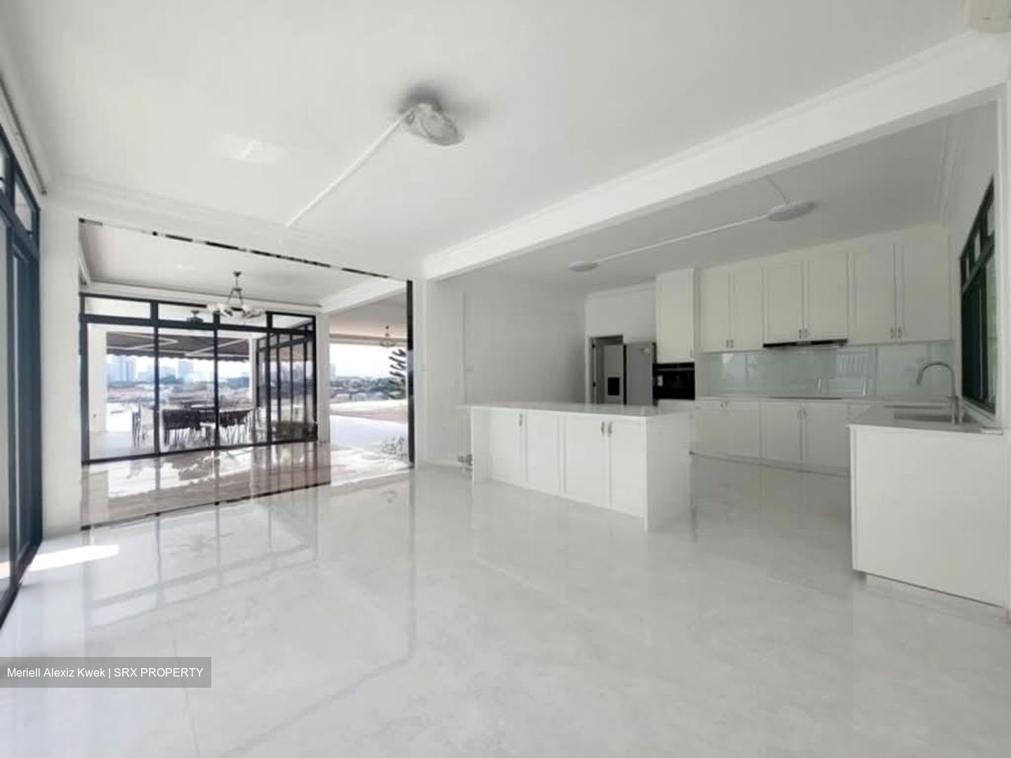 Fifth Avenue (D10), Detached #544435191